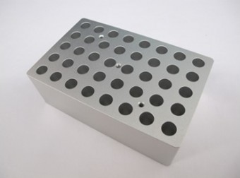 Bloque de aluminio p/calentamiento 40 tubos de 2ml Dlab